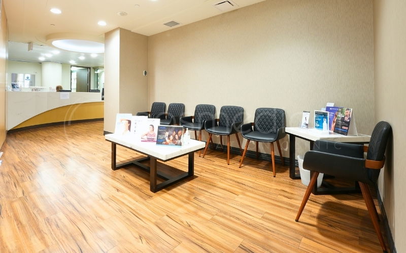 plastic surgery clinic toronto
