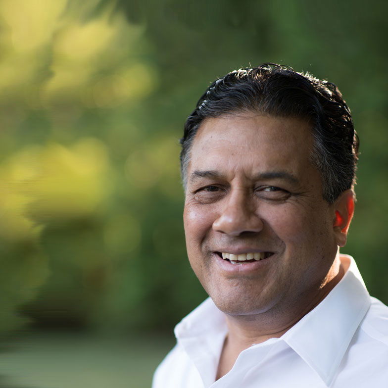 plastic surgeon toronto